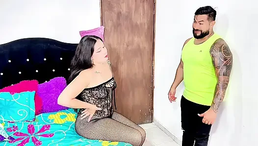 I get caught running late: Kitty DJ turns a for shutting him up in the room