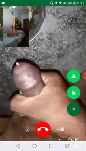 anna crossdresser I love to excite cocks