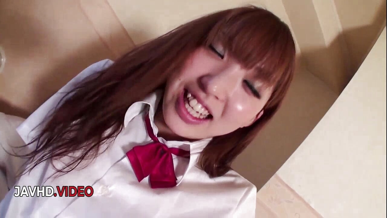 Kana Fujishiro的火熱日本激情與激烈接吻