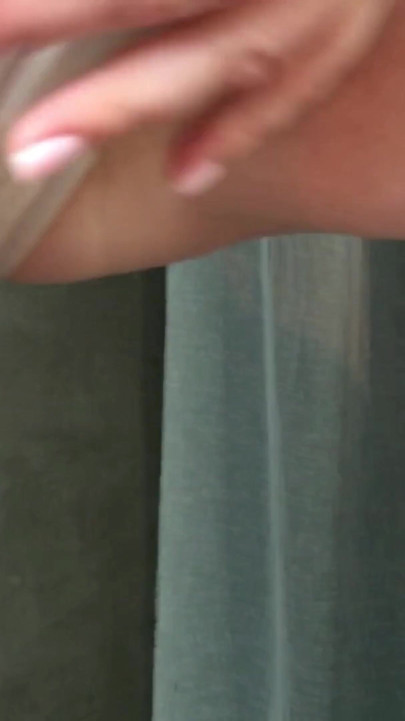Let me pee on your dick before I sit on it