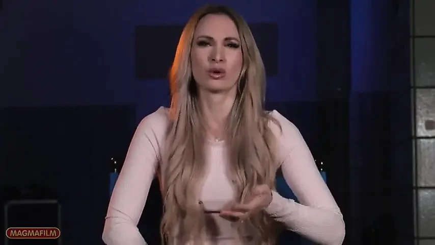 Micky Muffin Stellt Sich Erstmal Ordentlich Vor Bevor Ordentlich Gefickt Wird