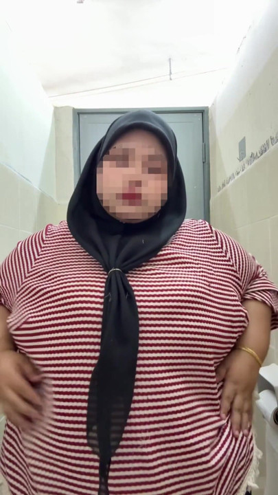 Indonesia horny hijabi | Clip 1