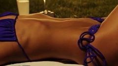 Isabella Menna: Sexy Bikini Girl - Clowntown
