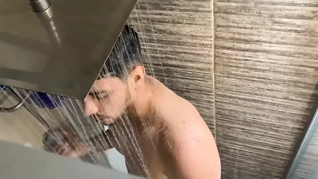 Str8, Big-cock, Hunk Comes Over for a Shower and a Well Deserved Blowjob