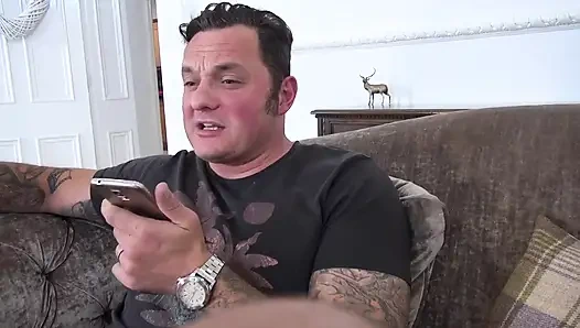 Kakak tiri sange dientot sama saudara tirinya di memek muncratnya