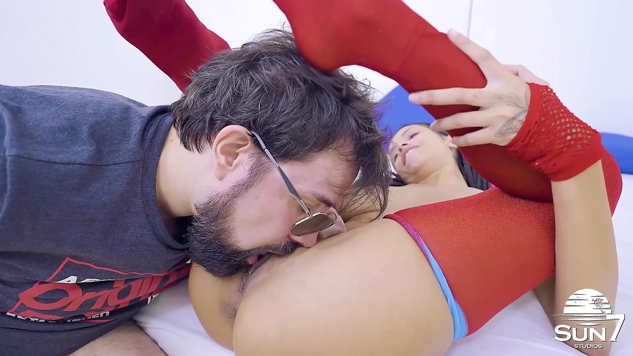 Busting the Nymph's Ass and Making Her Cum Deliciously