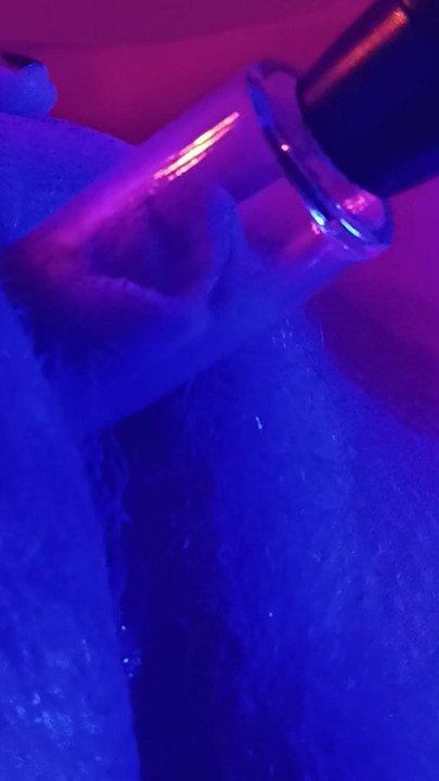 I want my clit as big as your cock - pumping clit session