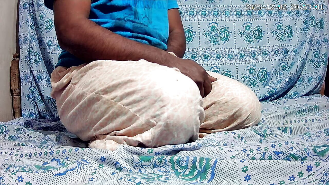 Indijski dasi dečko drka u sobi 287554