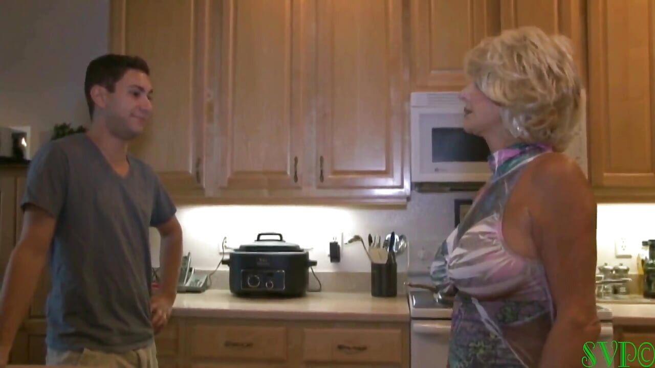 Hot Cougar GILF Confesses She Has Fantasies About Her Stepson
