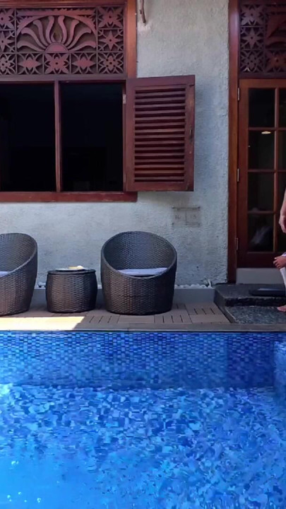 Sexual passion runs high at the outdoor pool | Clip 2