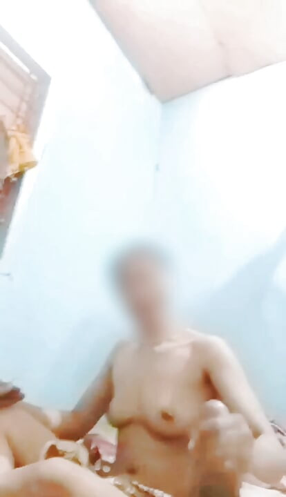 Menantu dan mertua melakukan hubungan seksual