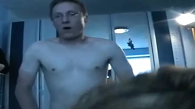 Cuckold MILF - Cuckolds blonde wife loves threesomes