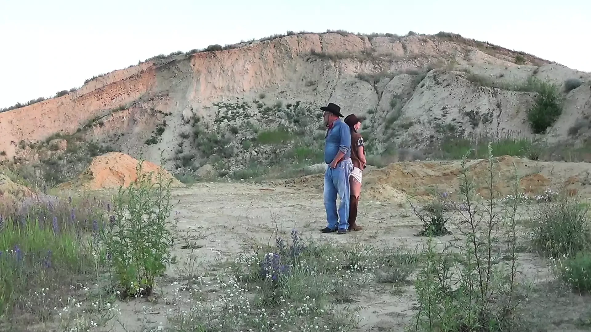 Cowboy szex a dombon háttérben