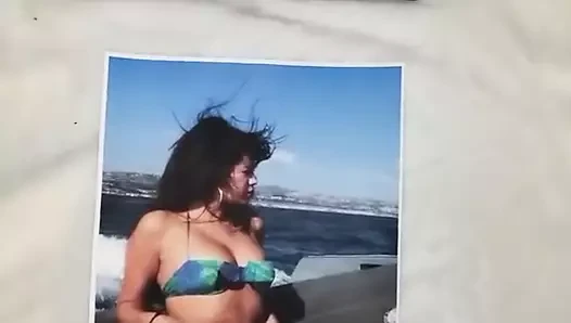 Erkeklerin kızımı anmalarını izlerken Selena Gomez'i anıyorum