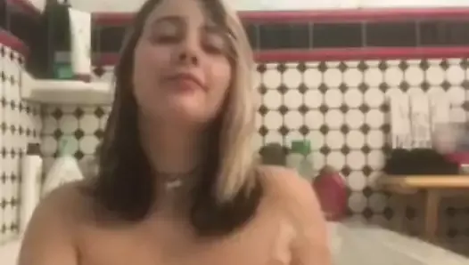 BBW in bubble bath rubbing tits
