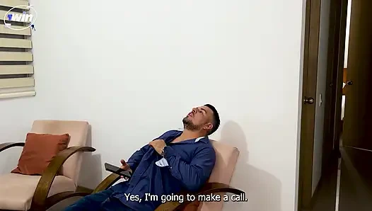 Kocam beni üvey kız kardeşimle aldatıyor ve amımı dölle doldurana kadar beni sert sikiyor!