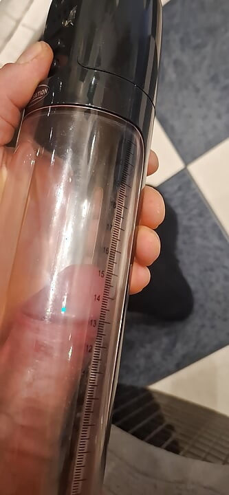 Cumshot orgasm pussy pocket