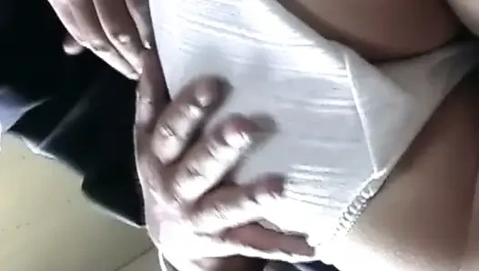 Gadis kampus dientot sama teman sekelasnya