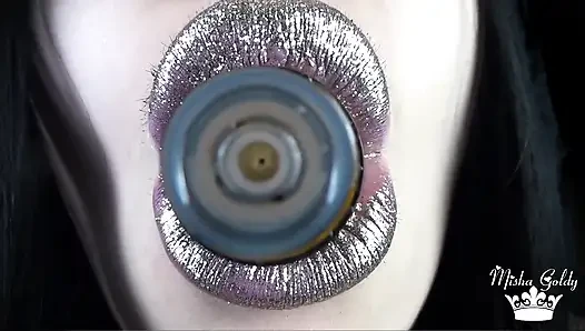 Pop for my big shiny lips: Cum countdown!
