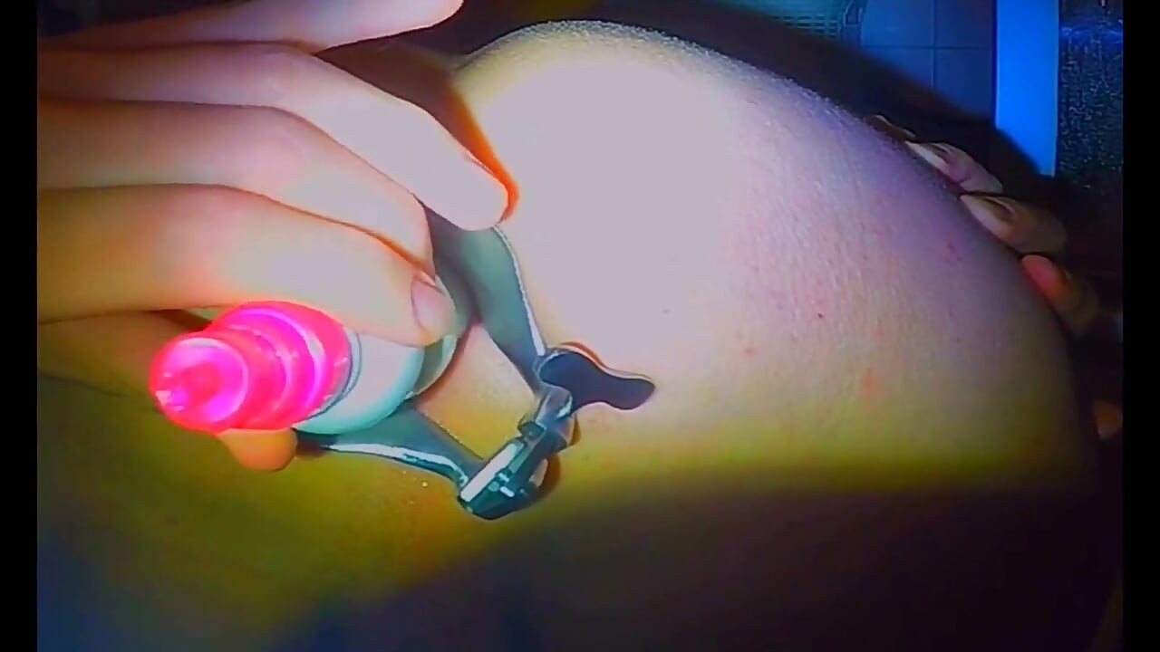 肛交高潮 - 当我的屁股变得疯狂时，深深地看着我的体内...001