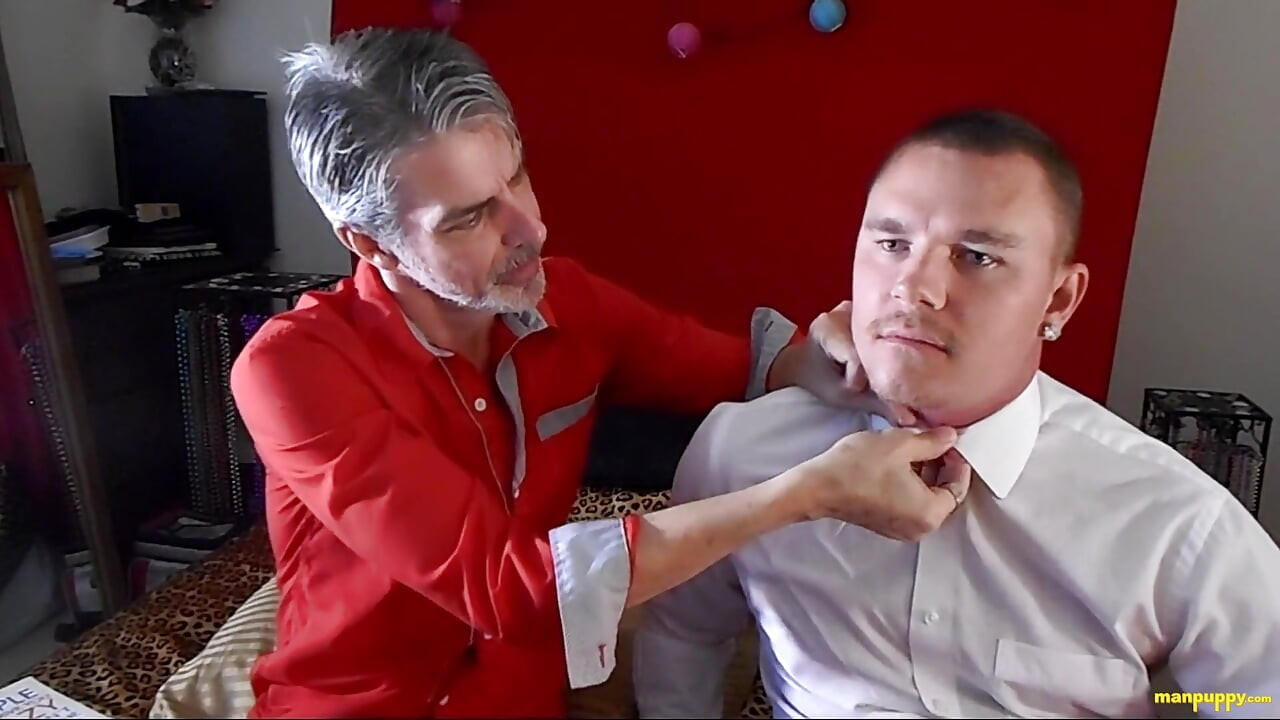 Stepdad's Neck Kissing and Licking Fetish