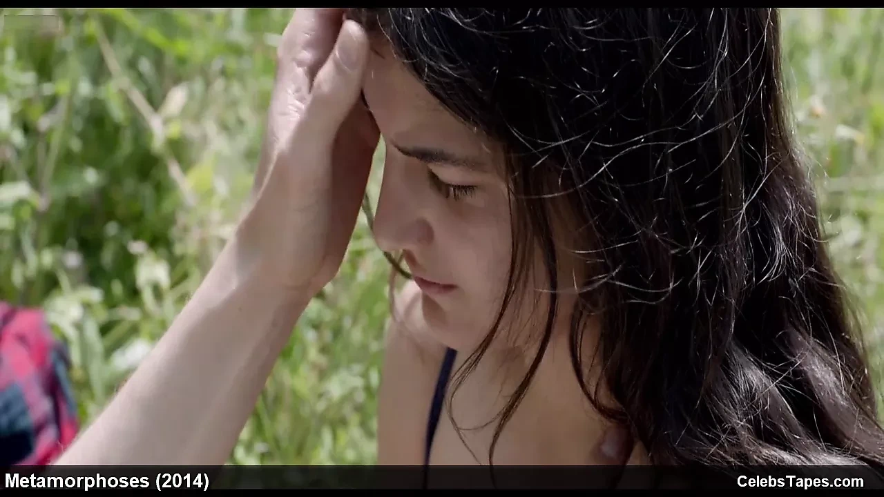 青少年名人裸体和性爱电影场景