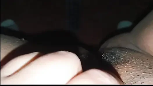 I jerk off my fat pussy and play in front of my brother-in-law's pervert while my husband's cuckold works
