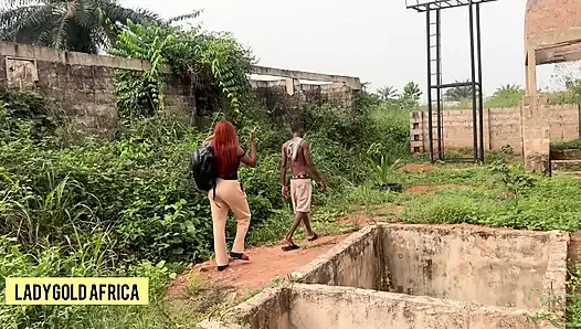 Güzel kayıp prenses yeni bir bölgede ama her iki yardımı da bulun