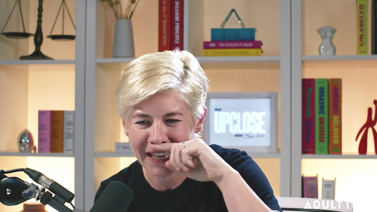 Gal Ritchie: Spiegler Girl & Hentai Lover The Adult Time -podcast