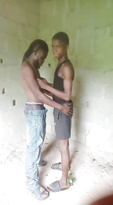 Big Uncle Fucking Stepcousin Stepbrother in Uncomplicated Building