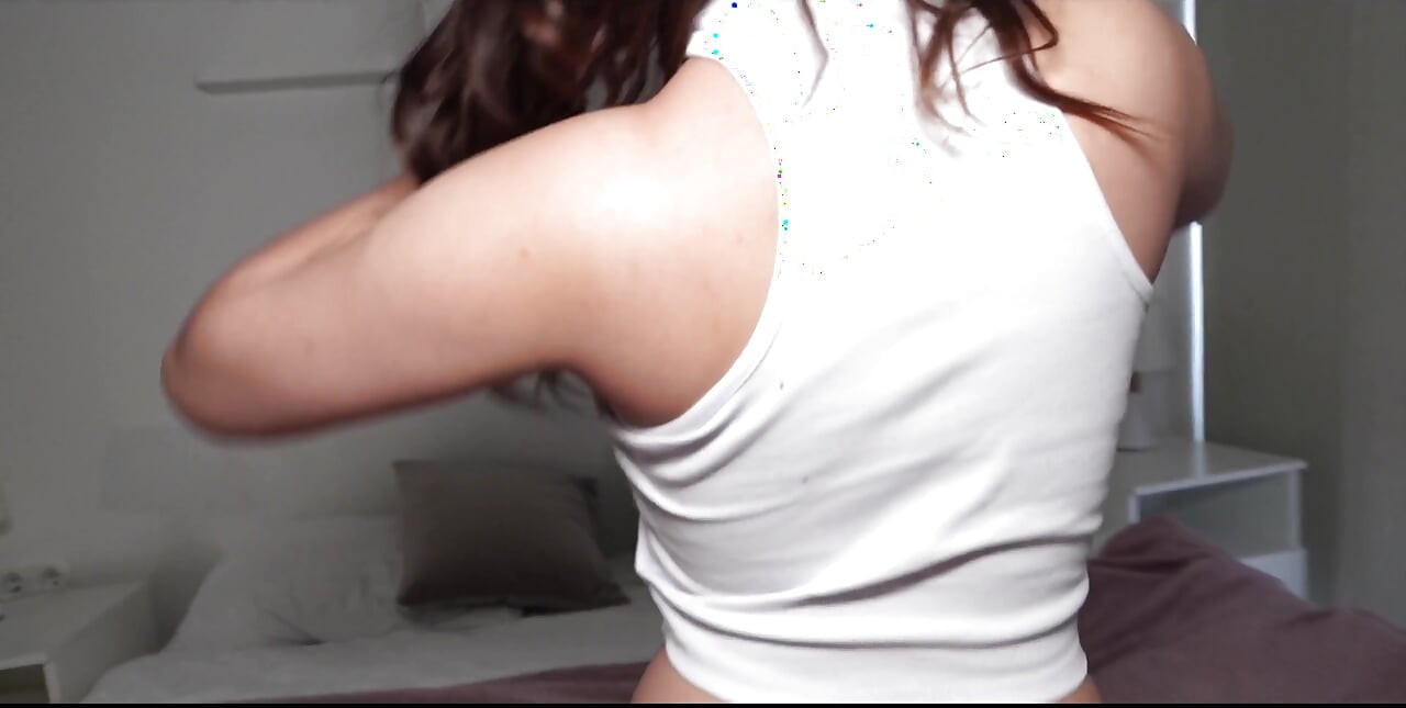 흑인 대물 자지에게 따먹히는 핫한 금발 밀프