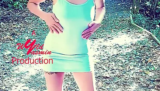 Hottie wyld Yasmin, wunderschöne exhibitionistin mag es, immer ihre muschi und ihren arsch in der Öffentlichkeit zu blankziehen