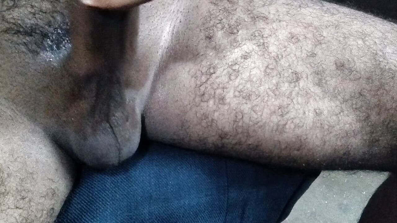 A new way of masturbation. Masturbation with aloe vera.