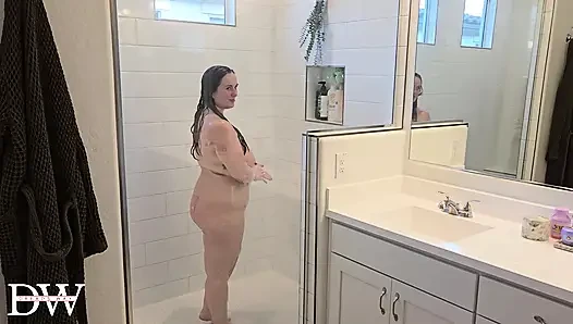 Curvy Nympho Takes BBC Rough Shower Sex