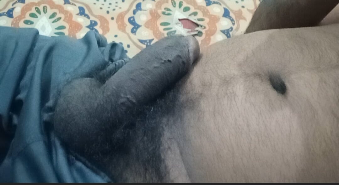 Keheningan di rumah ... Dan saya bersama diri saya sendiri.