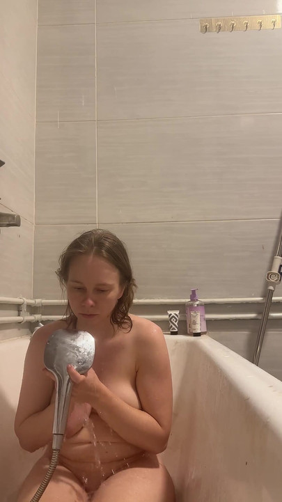 Megfürödnél velem?