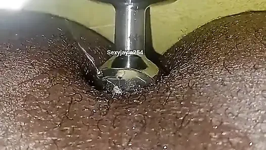 Yeni göt tıkacımı kullanarak göt deliğimi daha büyük bir yarak alması için eğitiyorum