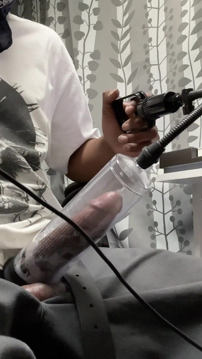 Using My Sex Toy and Penis Pump