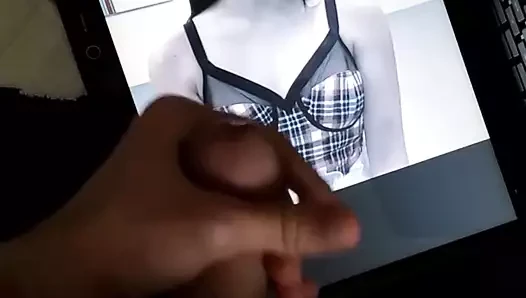Kırmızı kadife yeri boşalma haraç