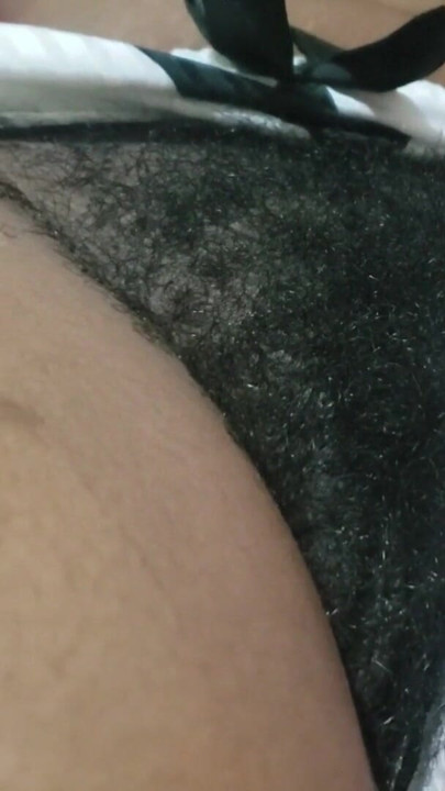 Super Sexy MILF Shows Her Pussy with Curvy Confidence, Mature Allure and Strong Chemistry in a Bold Sensual Scene | Clip 1