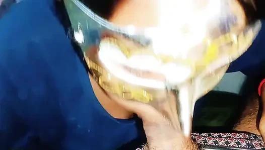 Hintli kadın ağzına boşalana kadar sakso çekiyor - azgın neha yenge sakso çekiyor ve net Hintçe sesli yüz sikişi videosu