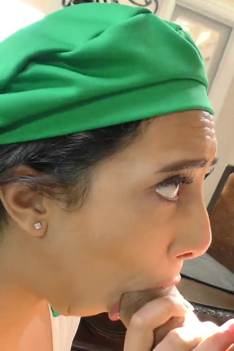 Persian Mix Girl Scout Girl Gets Facial Tip