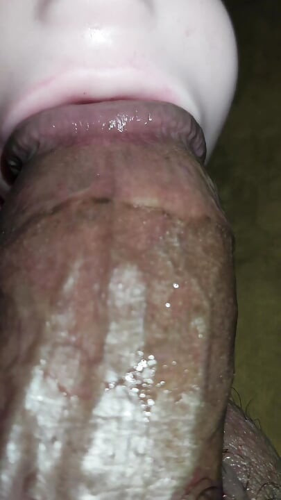 Close up red lipstick blowjob and deepthroat