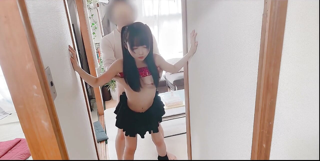 Afternoon Sex with a Moaning Pervy Gal in the Apartment Complex