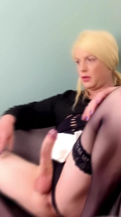Must-share moment from "Black & White Crossdressing"