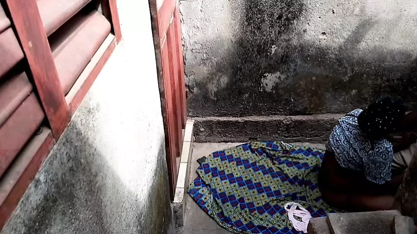 Real home videos for two african