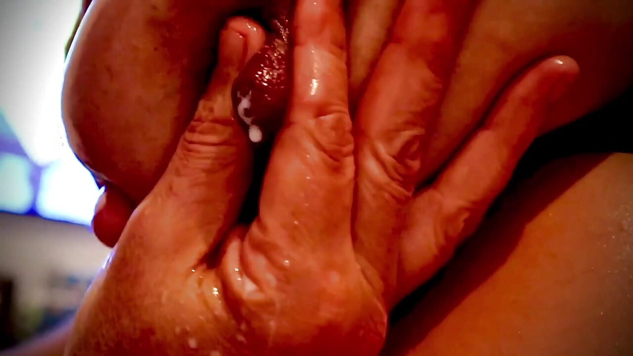 Máquina de tetas y ordeño a mano
