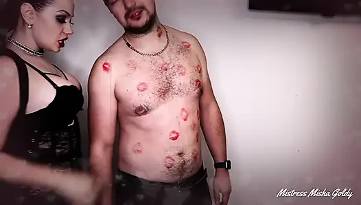 İblis öpücüklerim seni boşaltıyor ve seni ruhun ve hayatın olmadan bırakıyor!