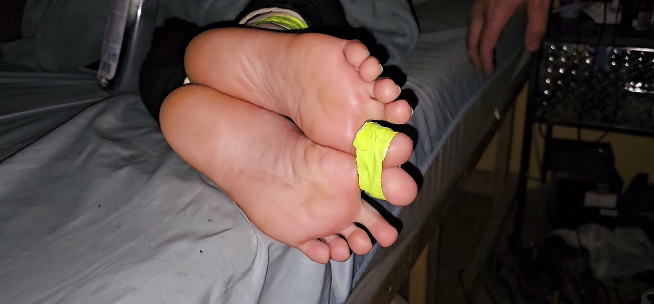 bondage footjob of asian teen feet cum on soles