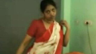 Indian aunty having sex at workplace